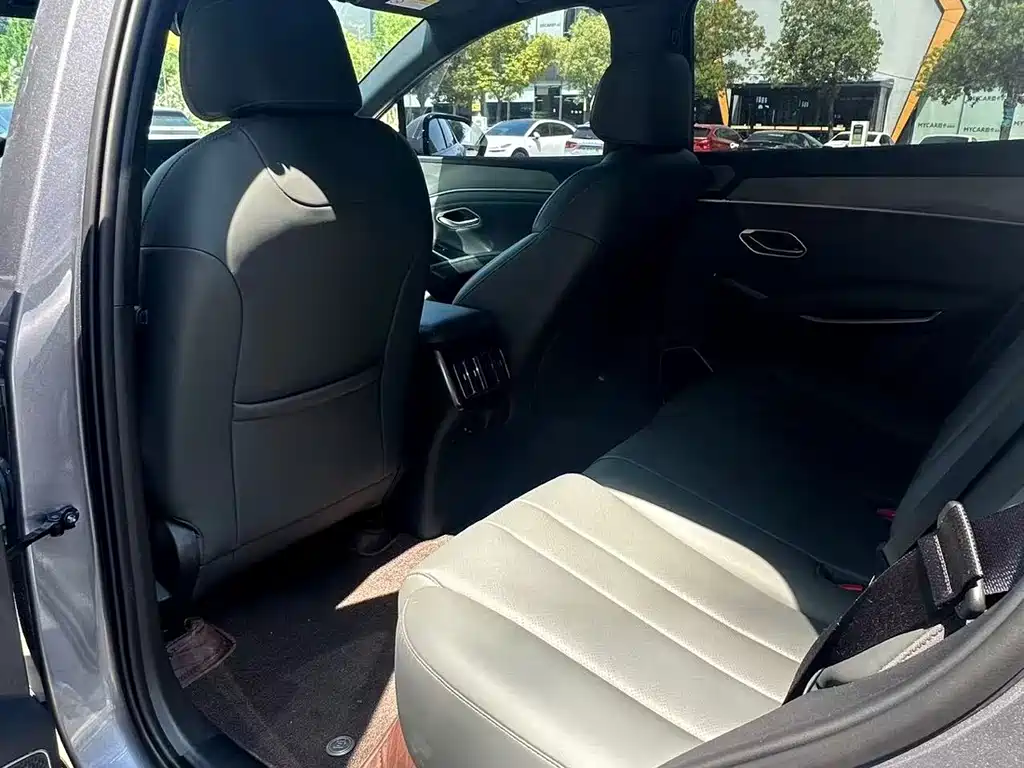 BYD Song L DM-i L DM-i 2026 200KM