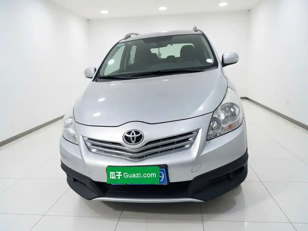 Toyota Verso — миниатюра 24