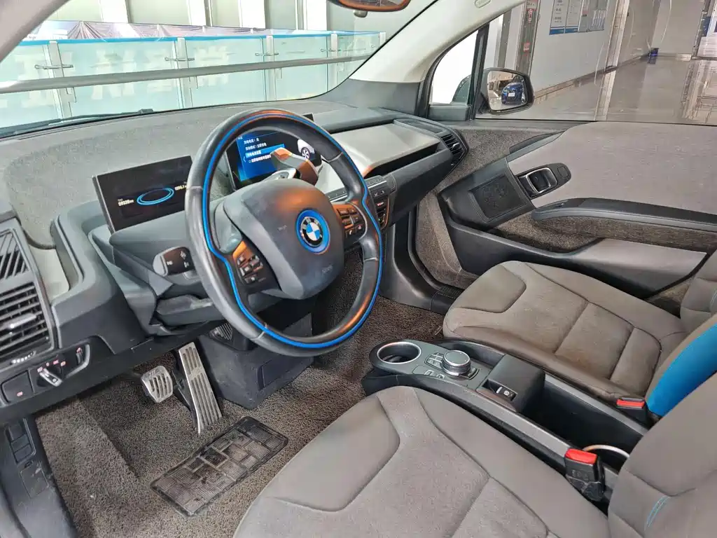 BMW i3 (Import) — миниатюра 10