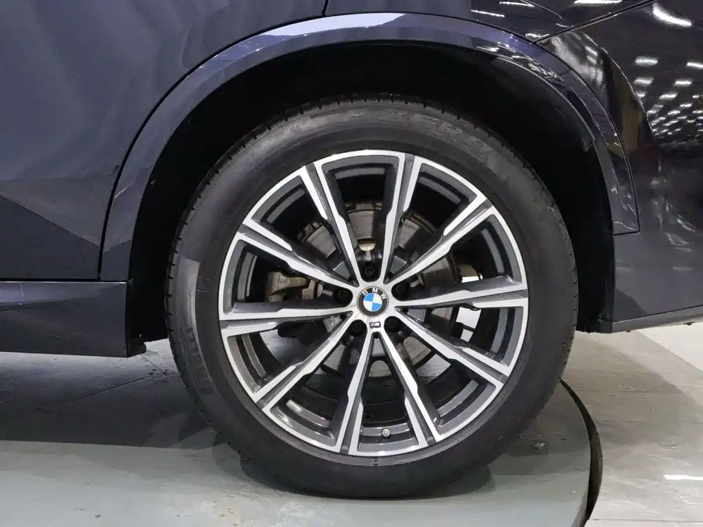 BMW X5 (Import) — миниатюра 21