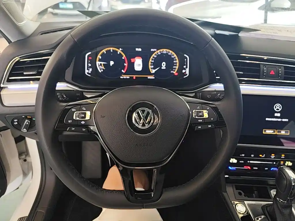 Volkswagen Lamando — миниатюра 11