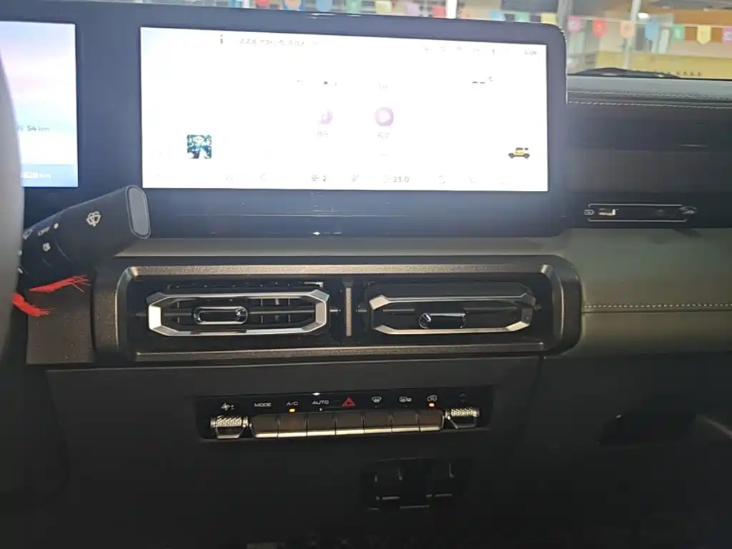 Baojun Yueye — миниатюра 13