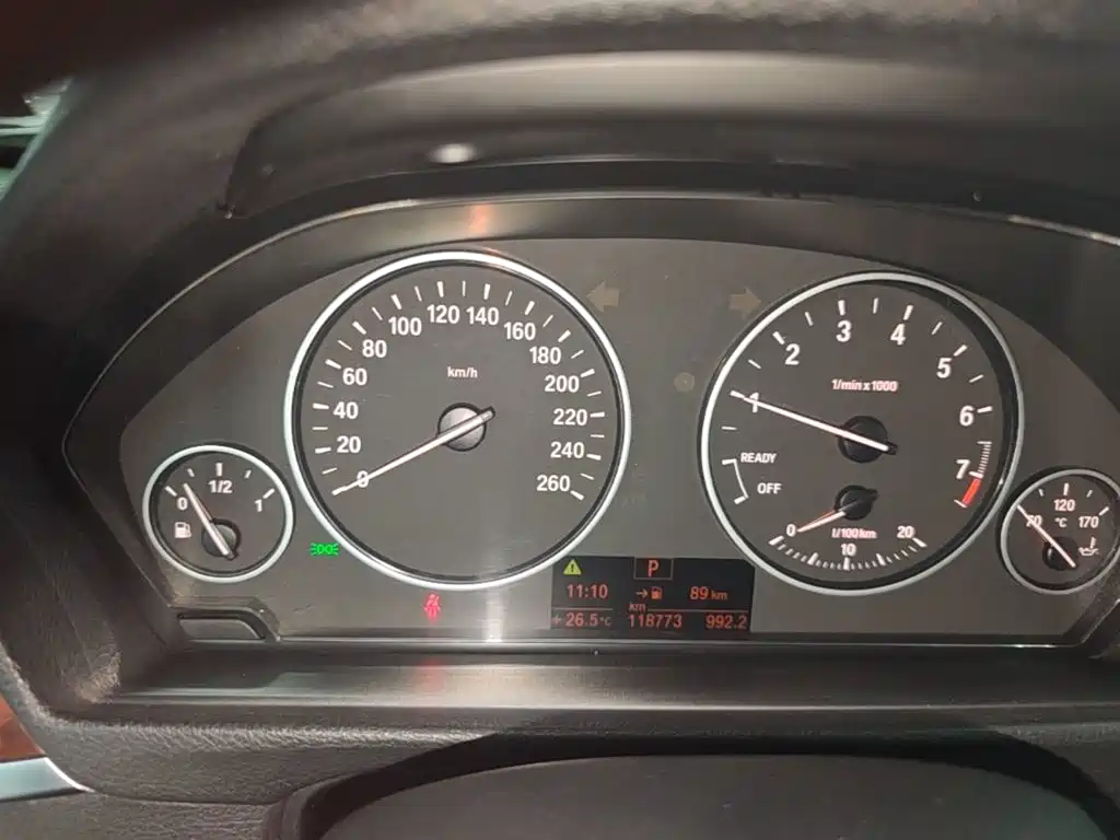 BMW 3 Series — миниатюра 12