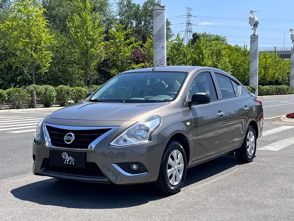 Купить Nissan Sunny