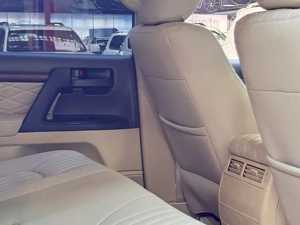 Toyota Land Cruiser 2015 4.0L V6