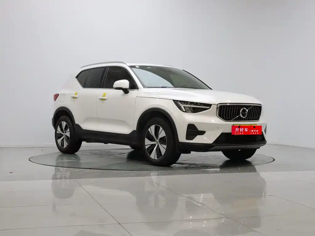 Volvo XC40 — миниатюра 7