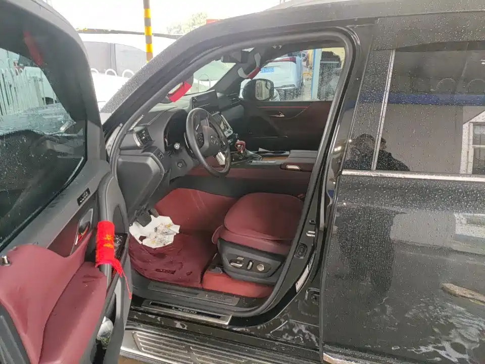 Lexus LX — миниатюра 5