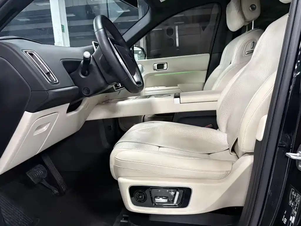 Li Auto Li L9 — миниатюра 10