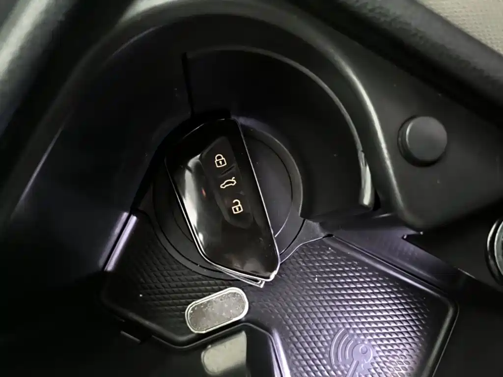 Volkswagen Golf — миниатюра 17