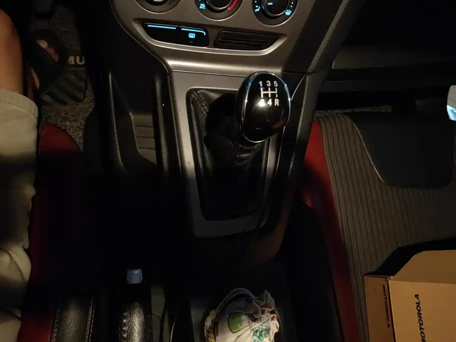 Ford Focus — миниатюра 16