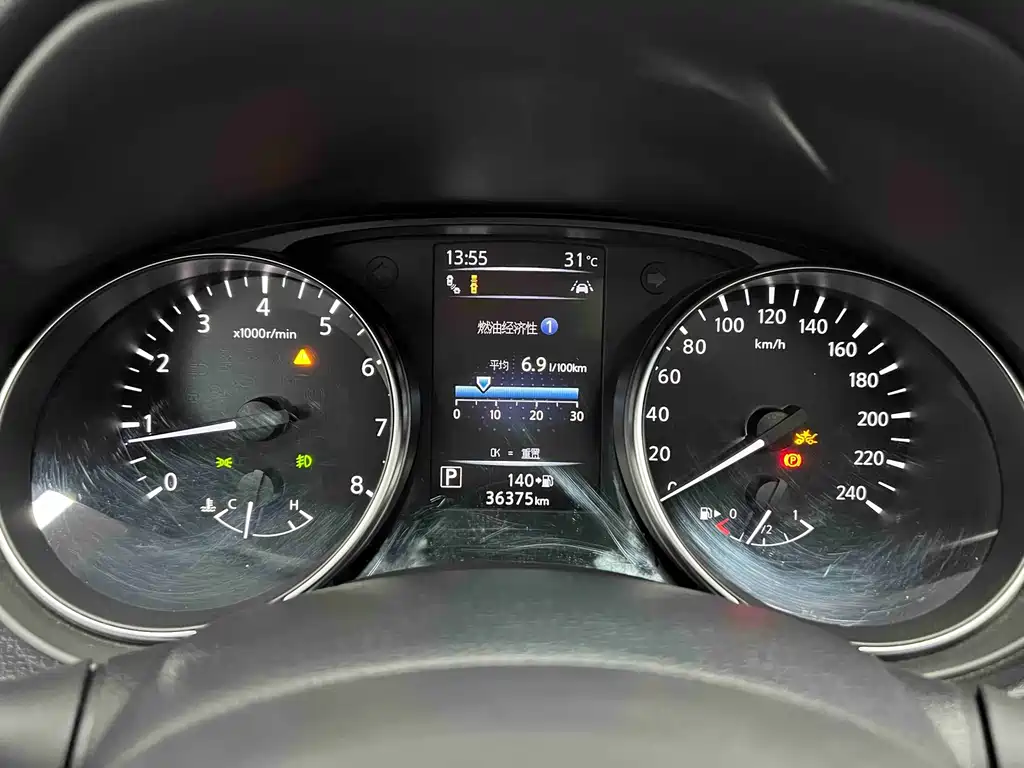 Nissan Qashqai — миниатюра 10