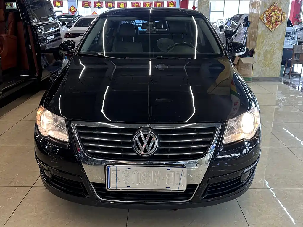 Купить Volkswagen Magotan