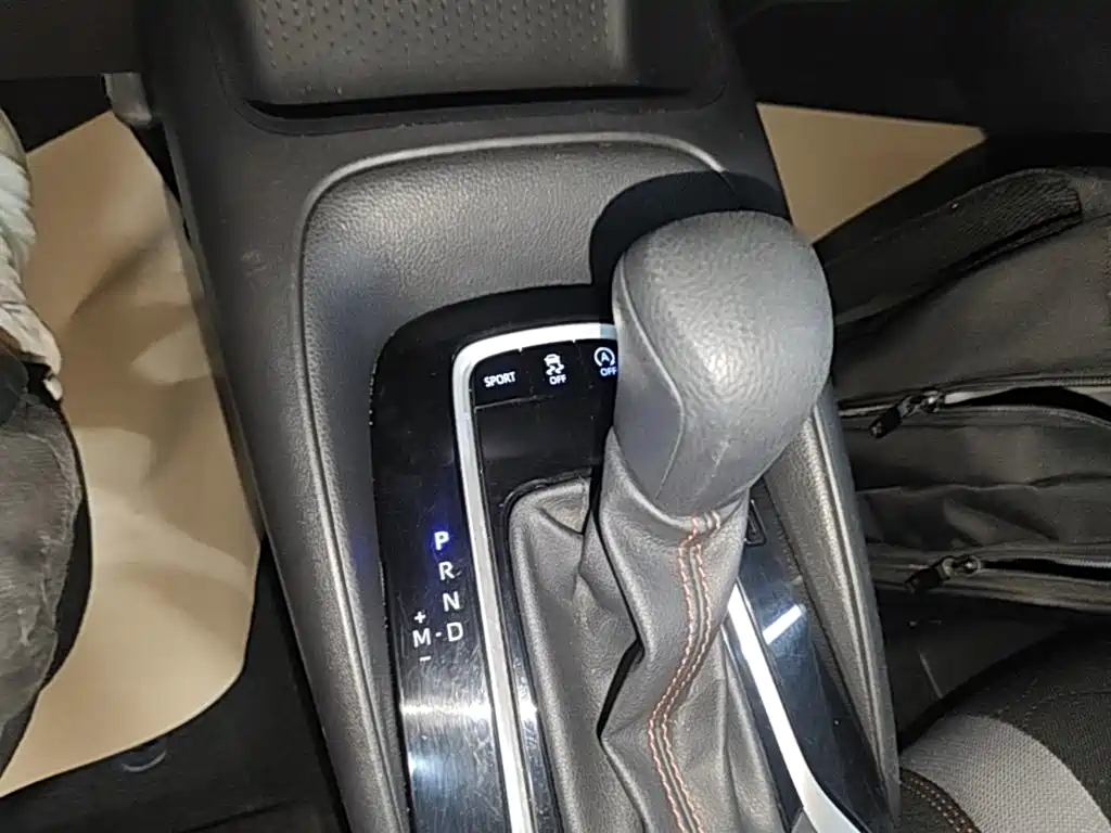 Toyota Corolla — миниатюра 10