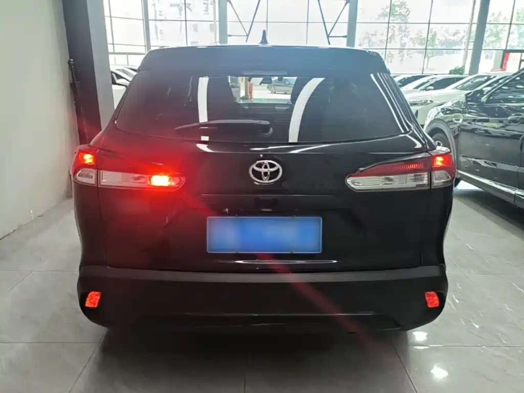 Toyota Corolla Cross — миниатюра 6