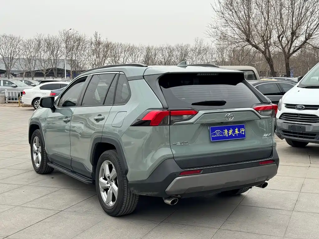 TOYOTA RAV4 RONGFANG