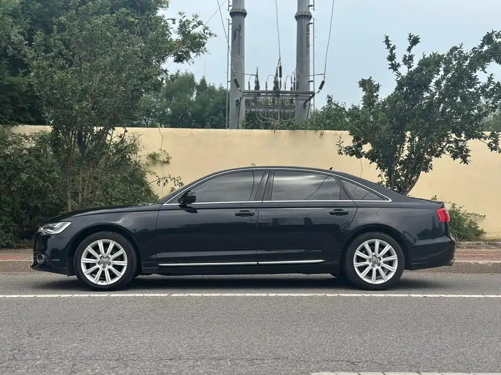 Audi A6L 2012 35 FSI quattro Luxury