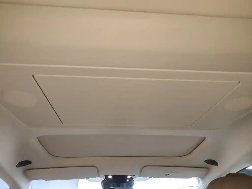 Li Auto Li MEGA — миниатюра 18