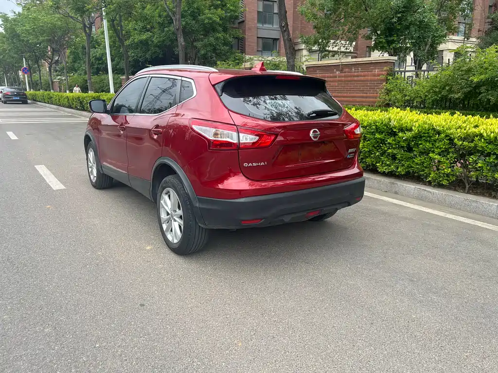 Nissan Qashqai 2016 1.2T CVT Fashion