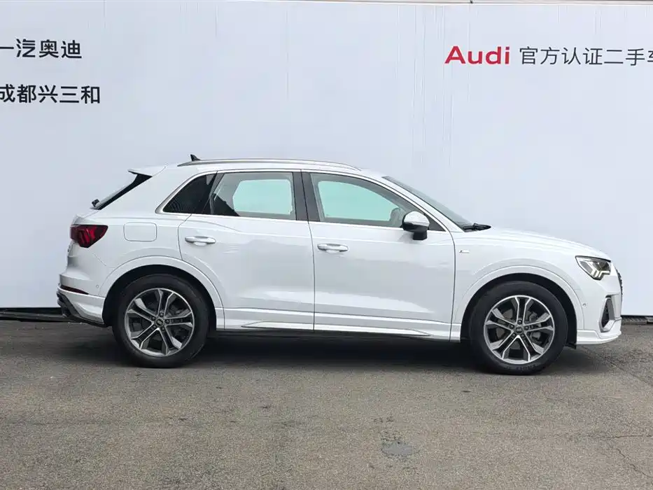 Audi Q3 2022 40 TFSI Fashion