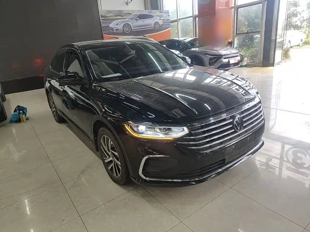 Volkswagen Lavida — миниатюра 4
