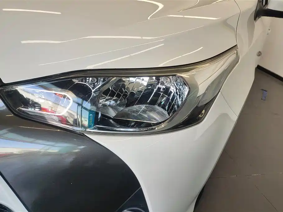 TOYOTA YARIS L ZHIXUAN