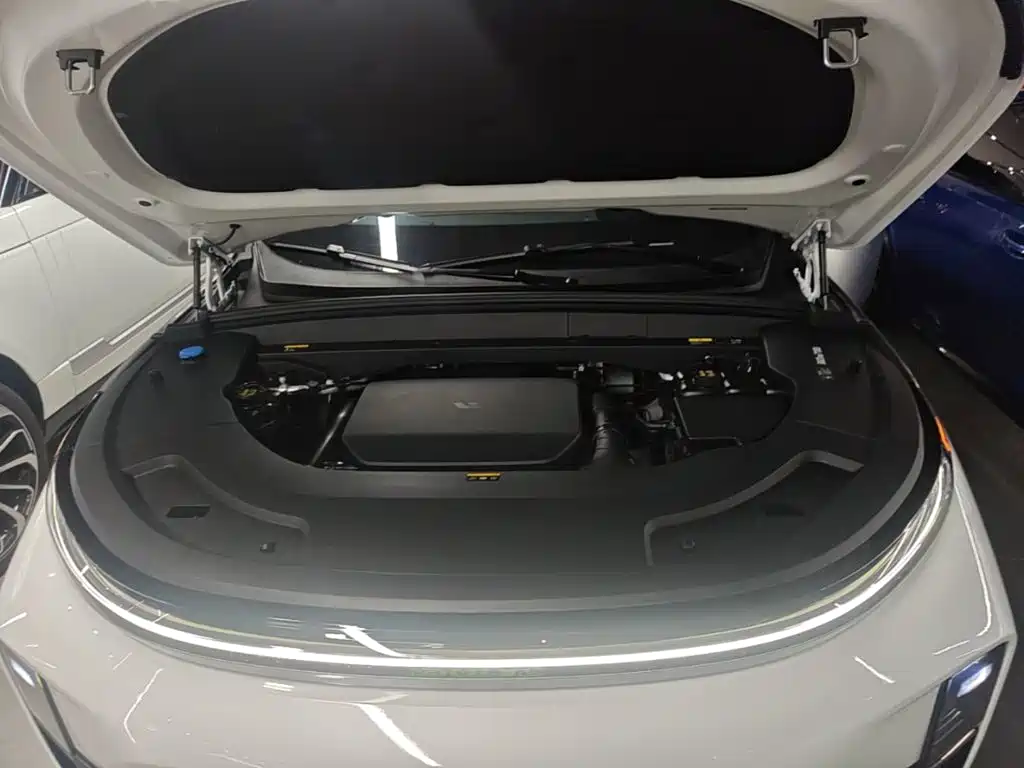 Li Auto Li L7 — миниатюра 20