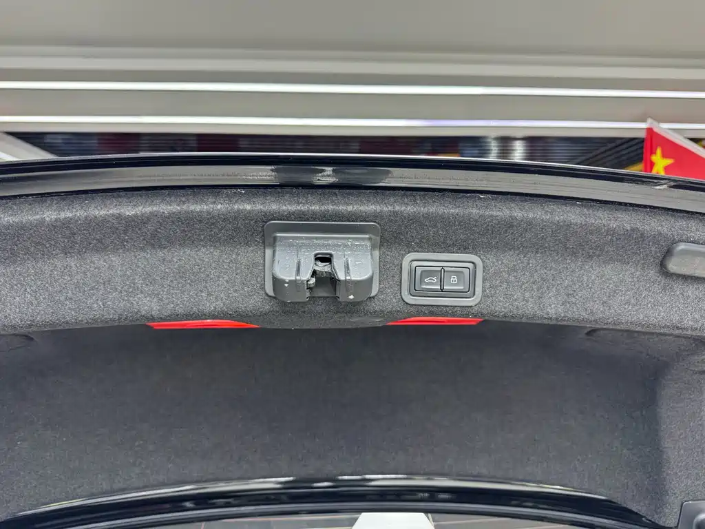 Audi A6L — миниатюра 11