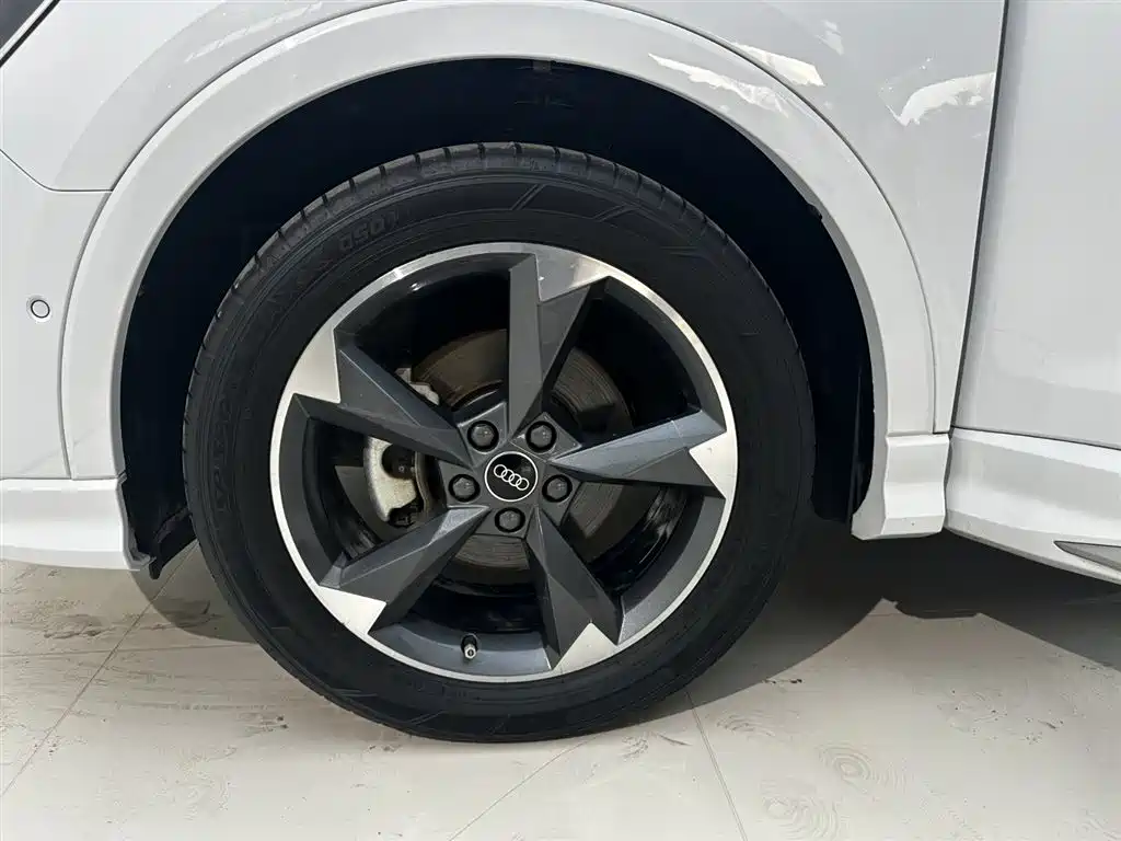 Audi Q3 — фотографии объявления, Фото 23