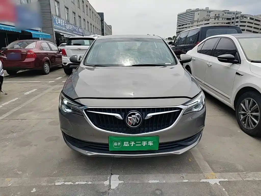 Buick Excelle — миниатюра 3