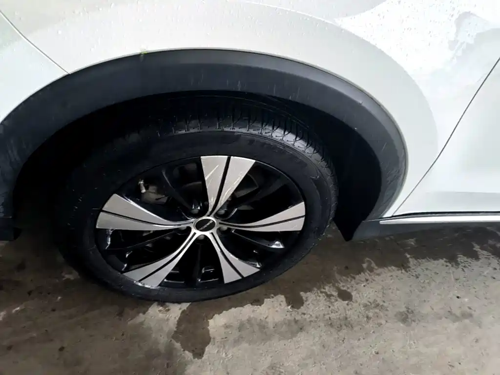 Roewe RX5 — миниатюра 23
