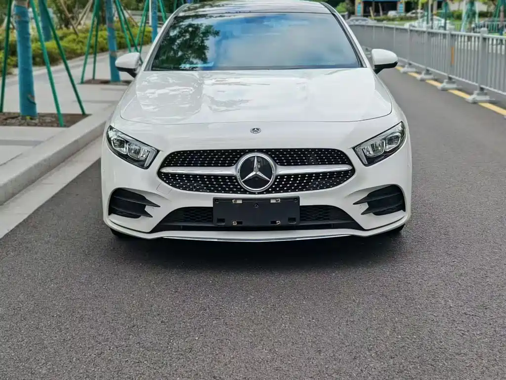Mercedes-Benz A-Class — миниатюра 2