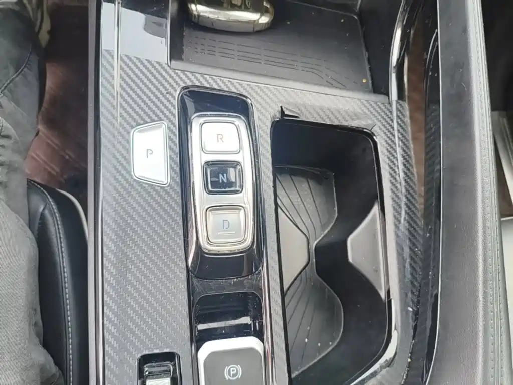Hyundai Custo — миниатюра 14