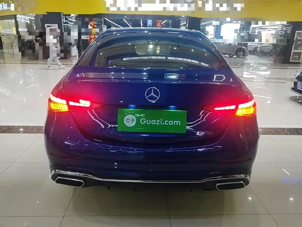 Mercedes-Benz C-Class — миниатюра 6