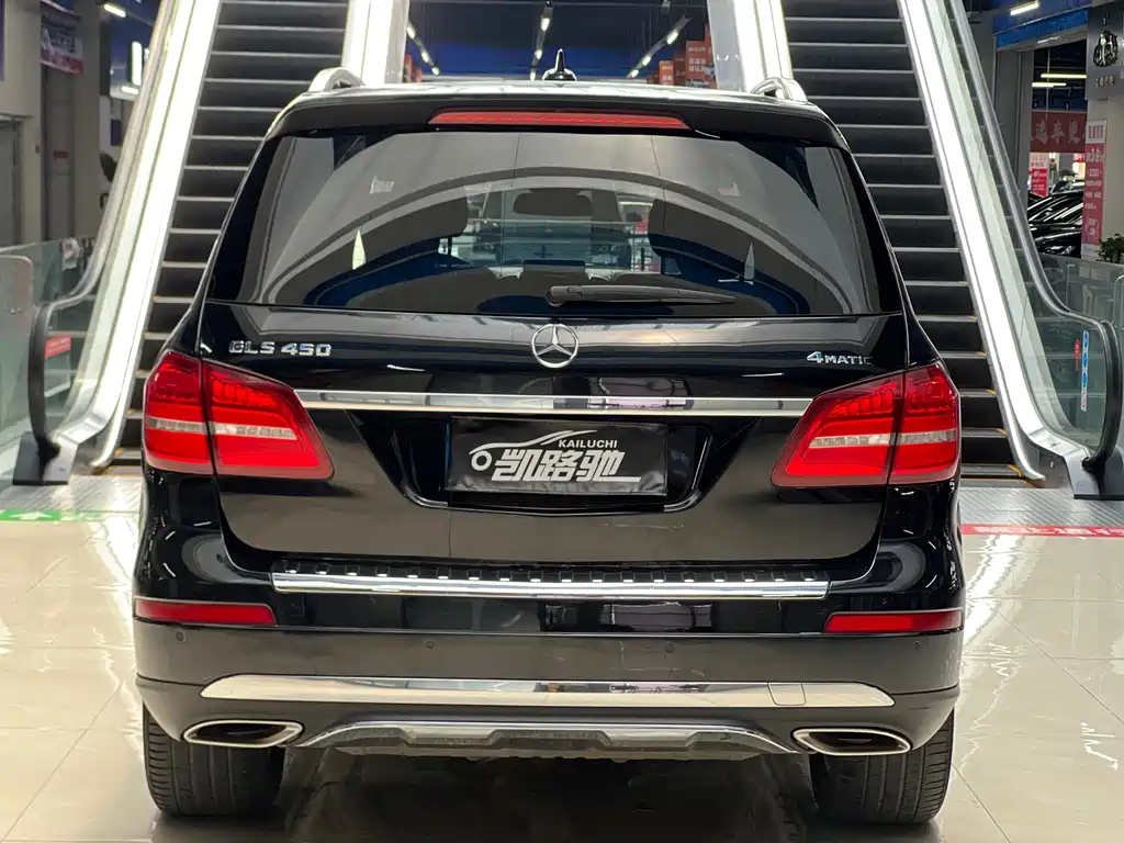 Mercedes-Benz GLS — миниатюра 9