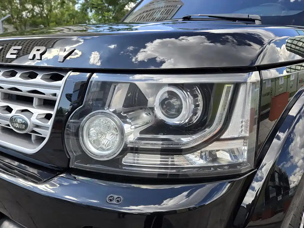 Land Rover Discovery 2015 3.0 SDV6 HSE