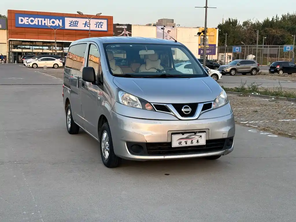 Nissan NV200 — миниатюра 3