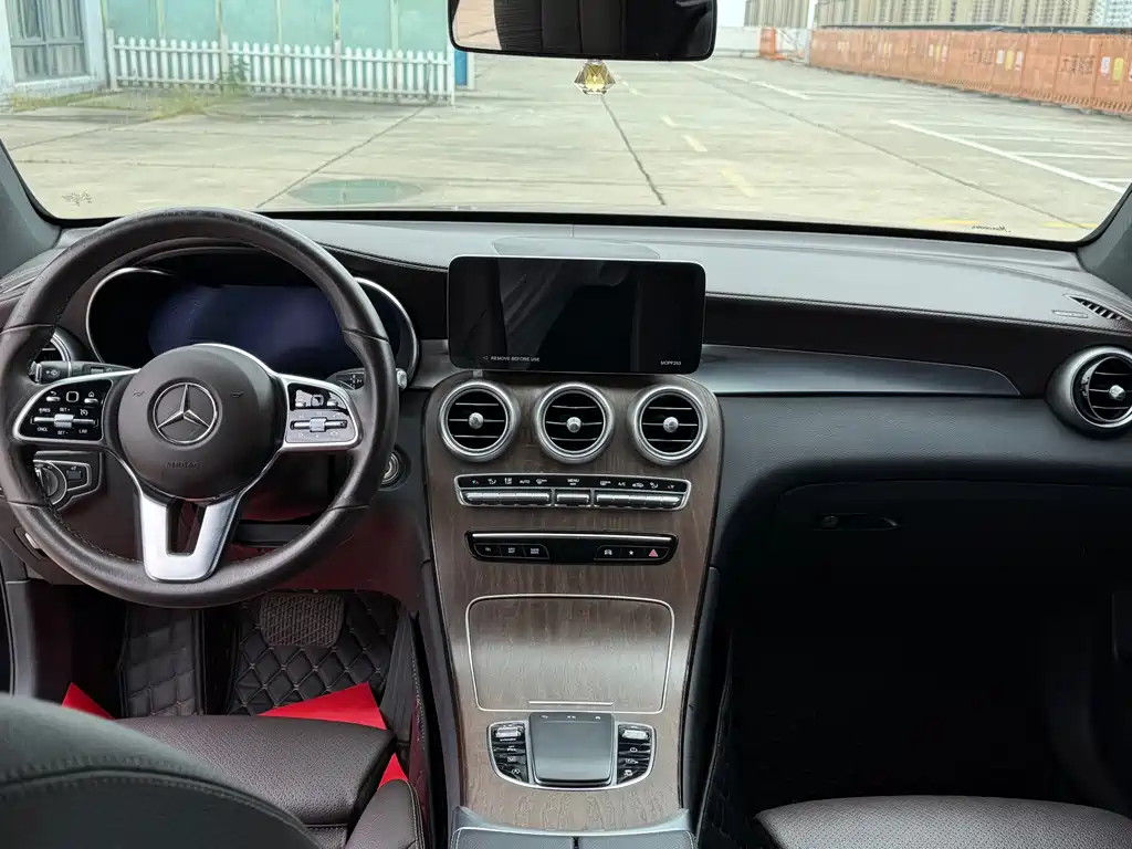 Mercedes-Benz GLC — миниатюра 13