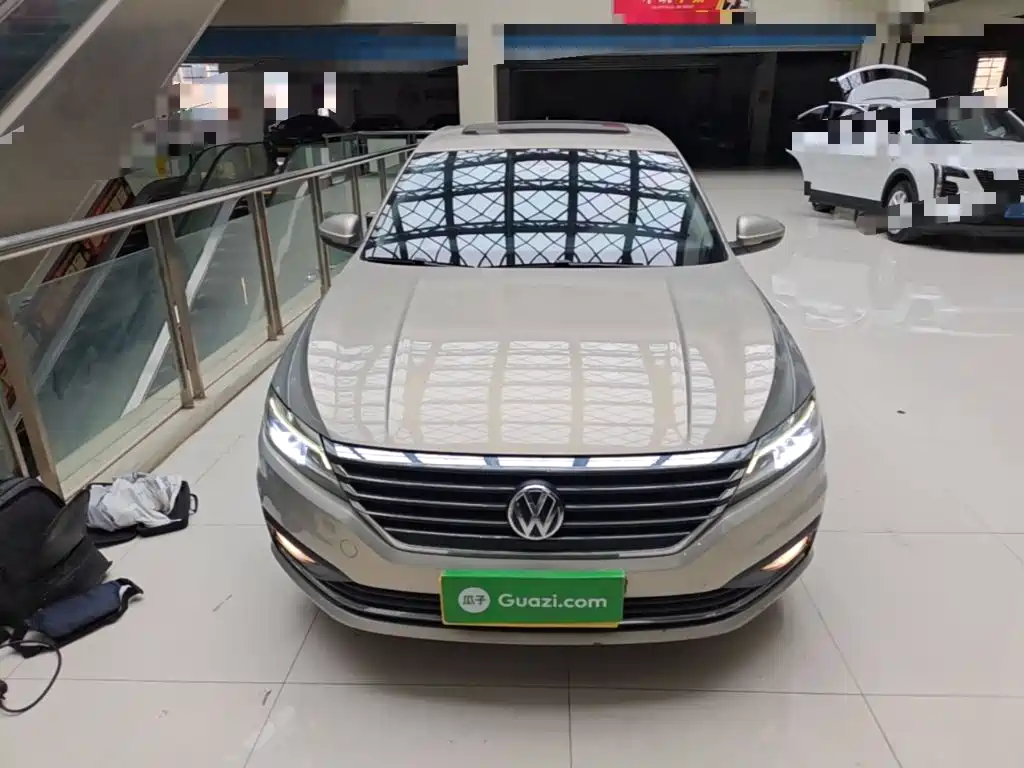 Volkswagen Lavida — миниатюра 3