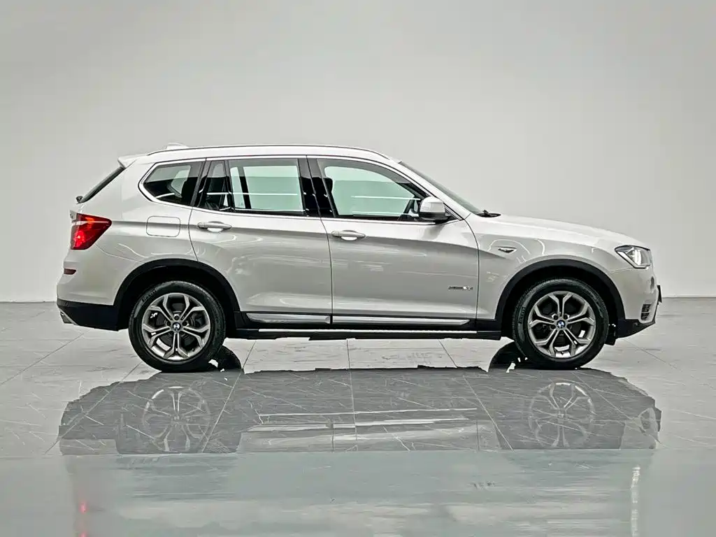 BMW X3 (Import) — миниатюра 7