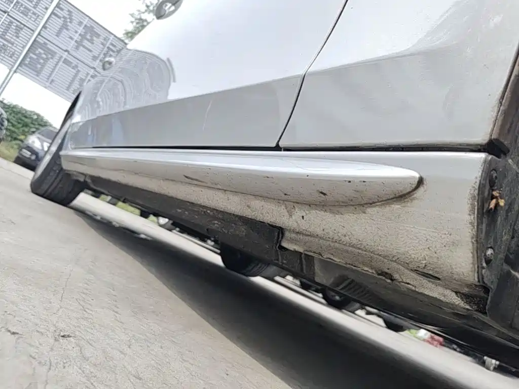 Audi A4L — миниатюра 21