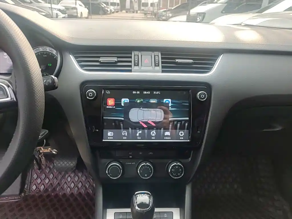 Skoda Octavia — миниатюра 13