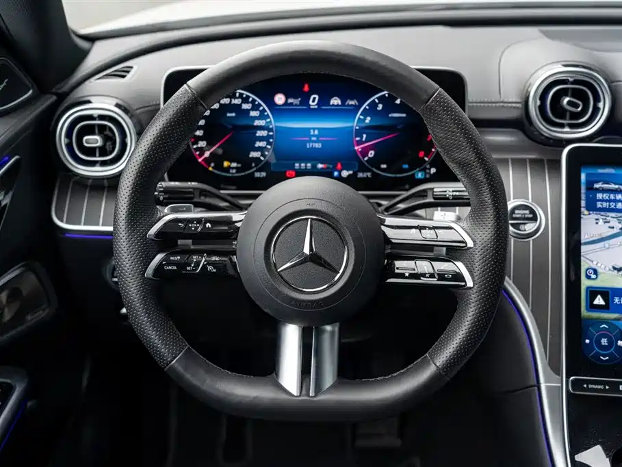 Mercedes-Benz C-Class — миниатюра 20