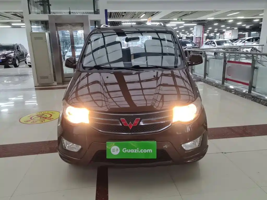 Wuling Hongguang — миниатюра 3