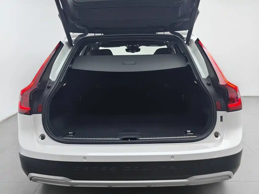 Volvo V90 — миниатюра 16