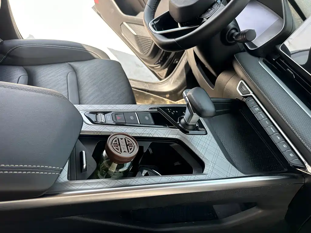 Geely Xingrui — миниатюра 15