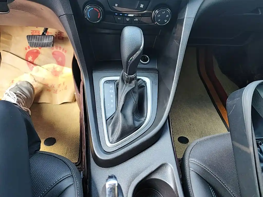 Buick Excelle — миниатюра 14
