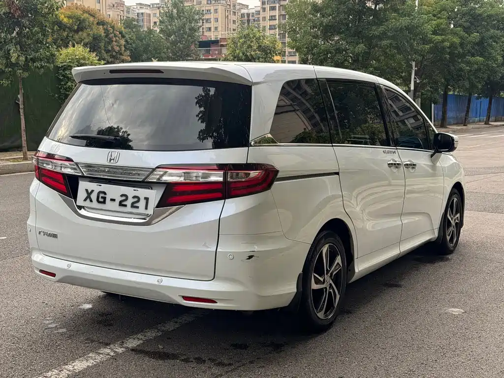 Honda Odyssey — миниатюра 8