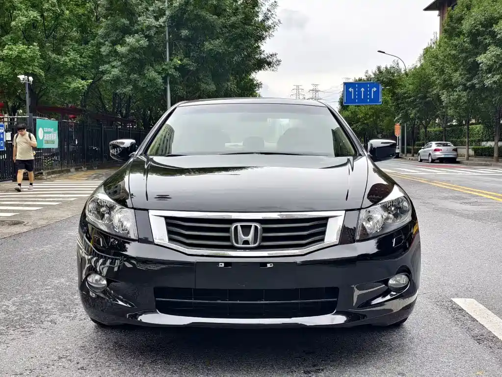 Honda Accord — миниатюра 2