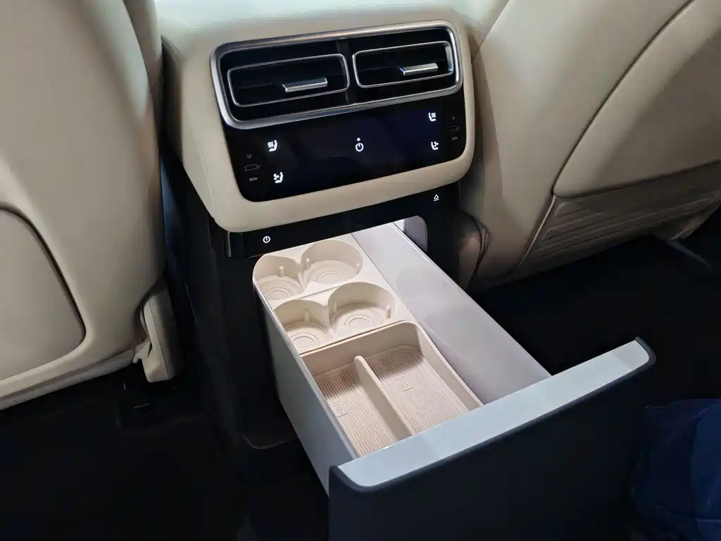 Li Auto Li L7 — миниатюра 7
