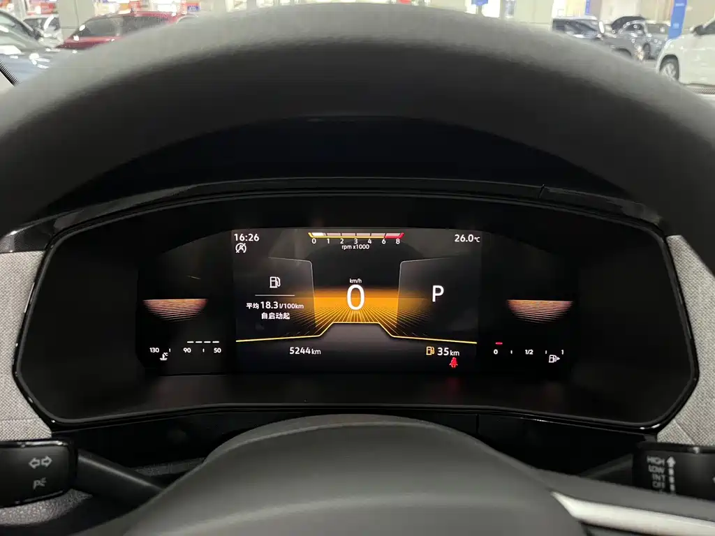 Volkswagen Tharu — миниатюра 6